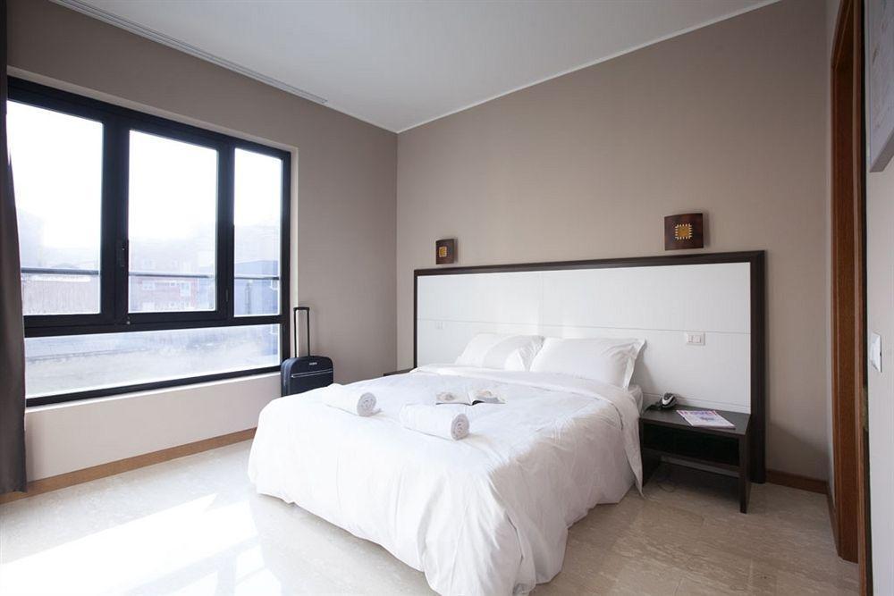 Oasi Village Hotel Milano Exterior foto